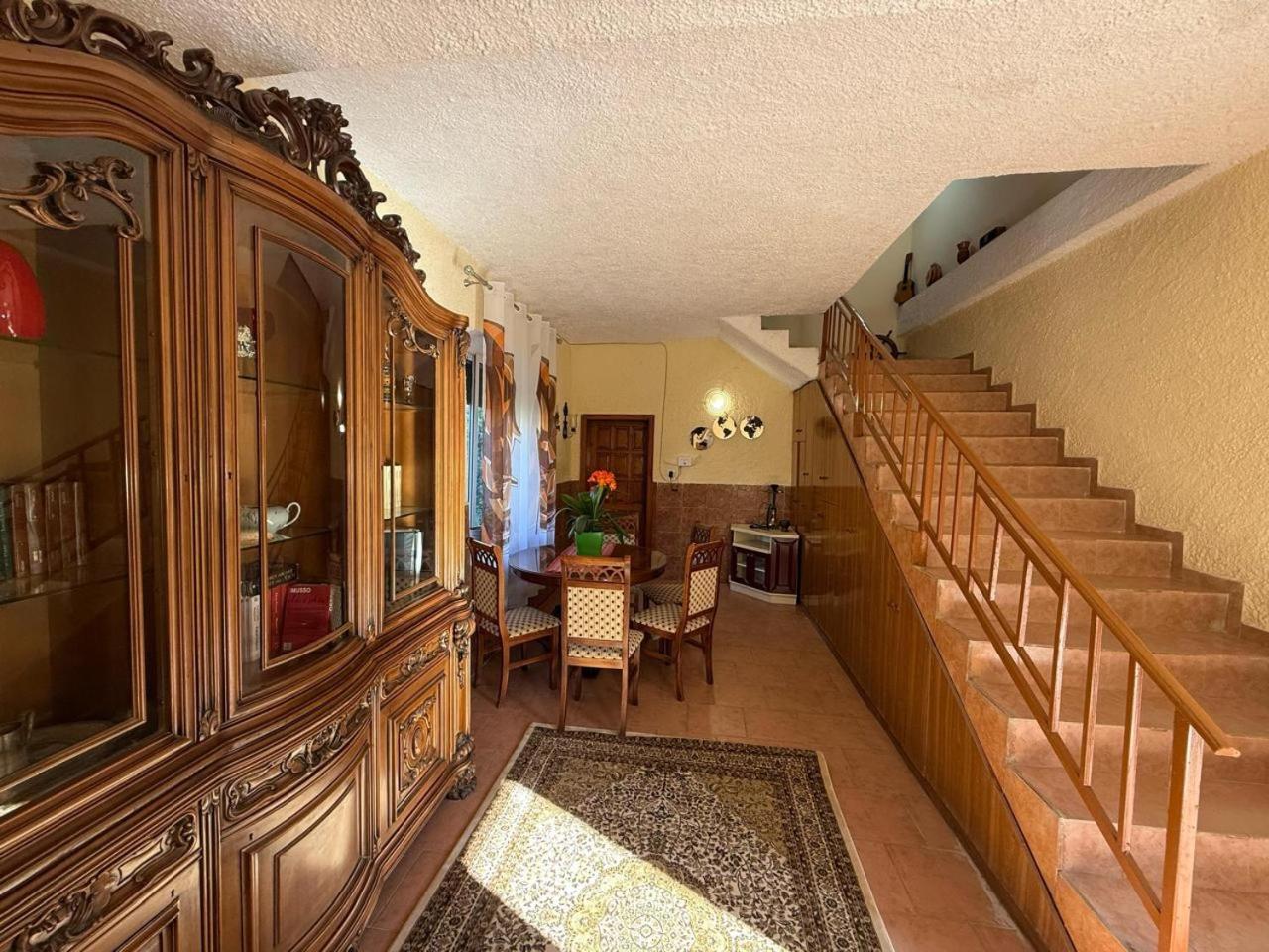 Shkodra Guest House 2 ภายนอก รูปภาพ